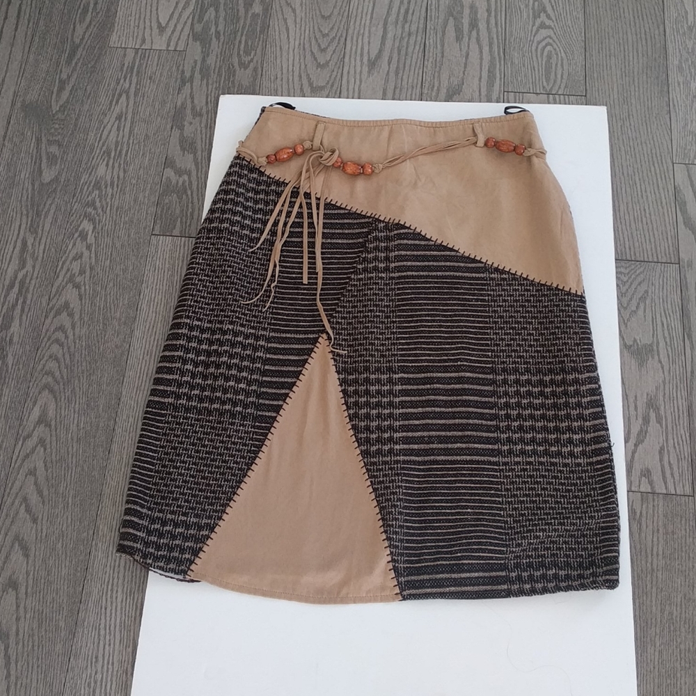 Beautiful skirt by Aspen🍀🍀🍀🌟🌟🌟